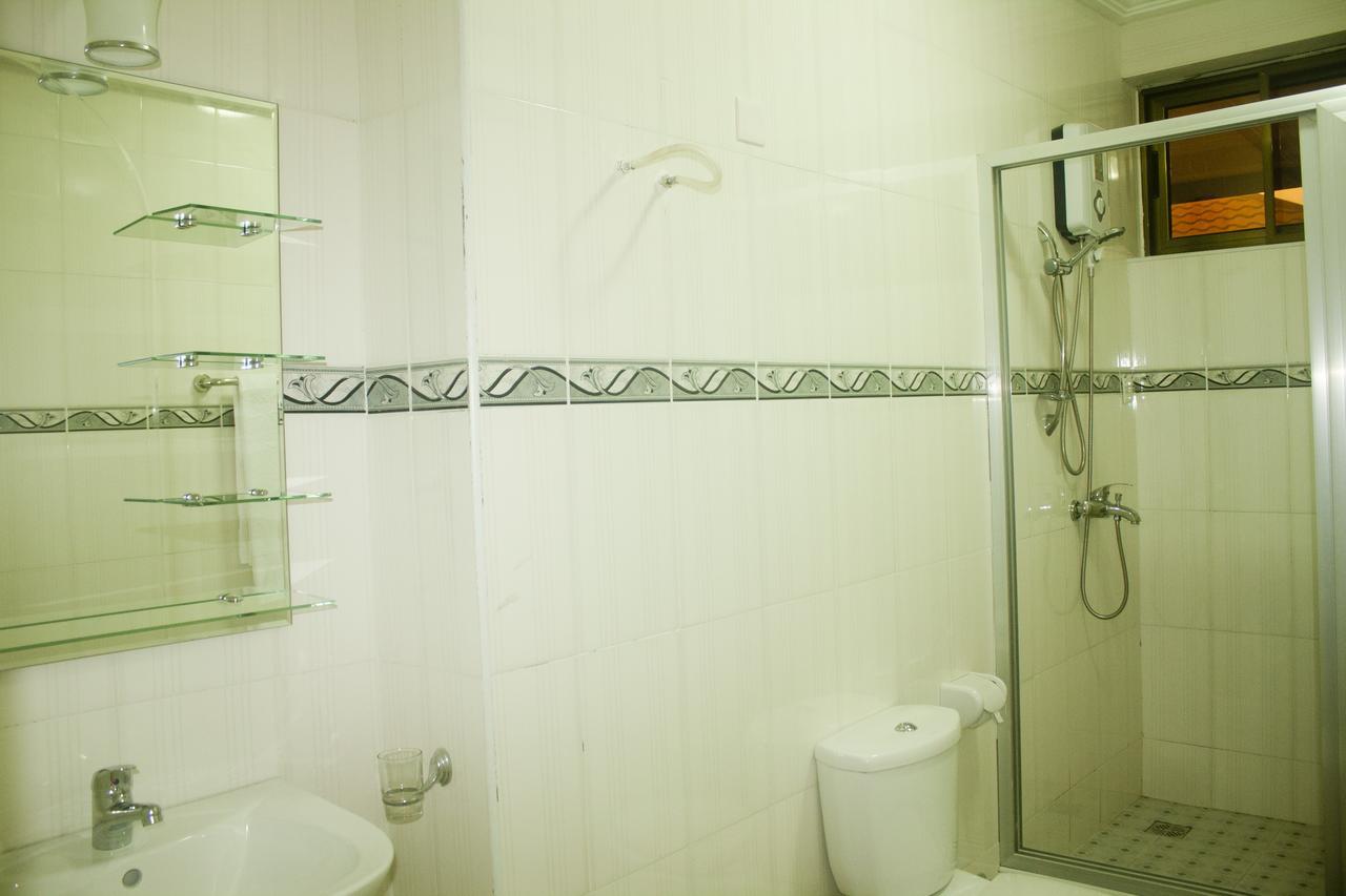 Consir Executive Lodge アクラ エクステリア 写真